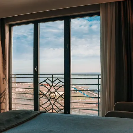 Hotel Invite Corner Trebizonda